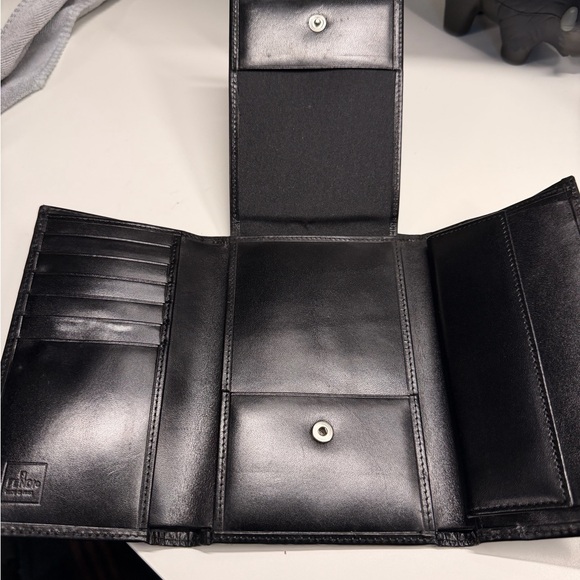Fendi Black Travel Wallet - Picture 6 of 8